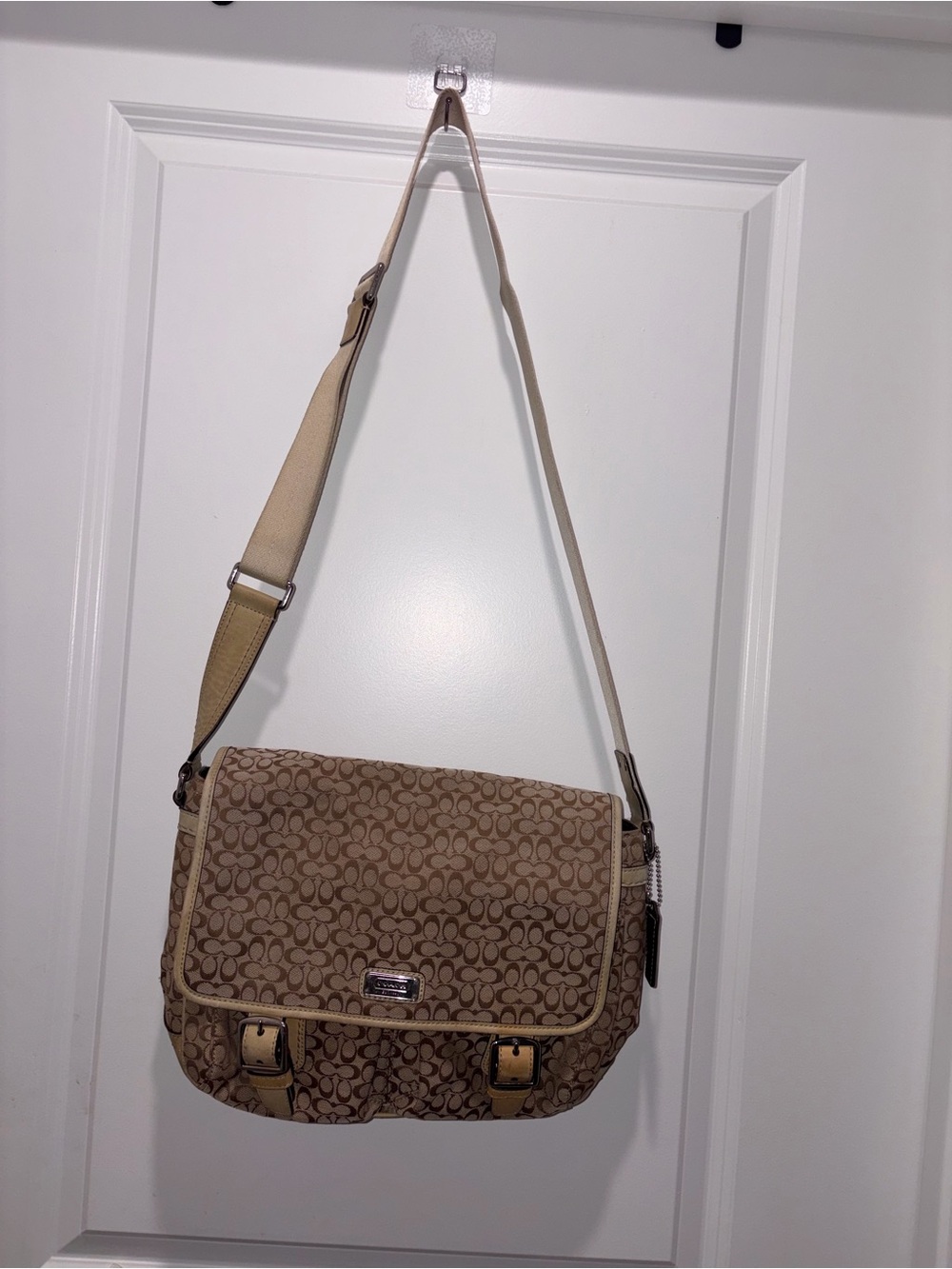 vintage Coach Signature Messenger Bag, likely model F70283